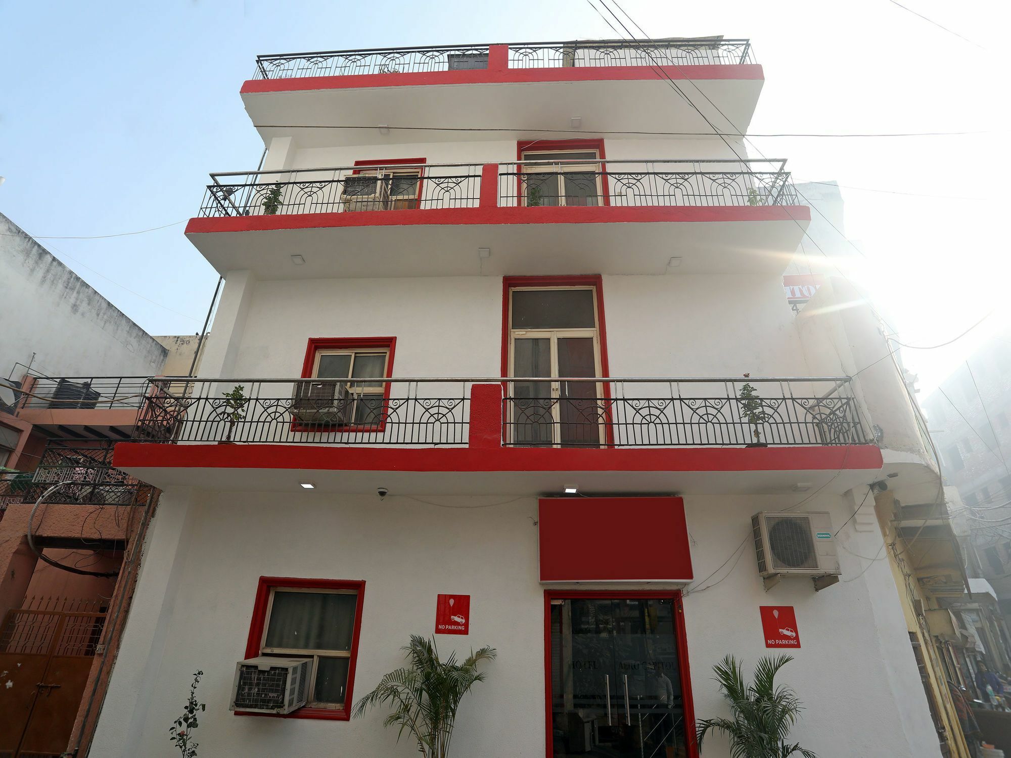 Oyo 11312 Aero Capital Hotel New Delhi Ngoại thất bức ảnh