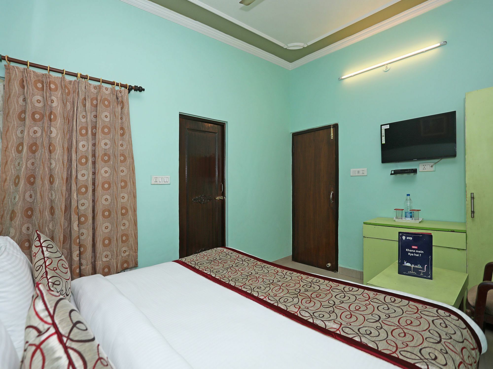Oyo 11312 Aero Capital Hotel New Delhi Ngoại thất bức ảnh